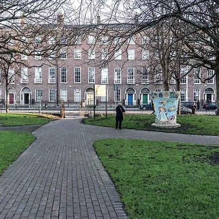 Double Private In A Cozy , Mountjoy Square Dublin